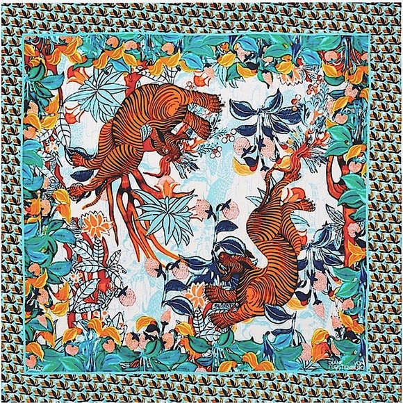 Diane Von Furstenberg Jella Silk Square Scarf NWOT - Picture 1 of 8